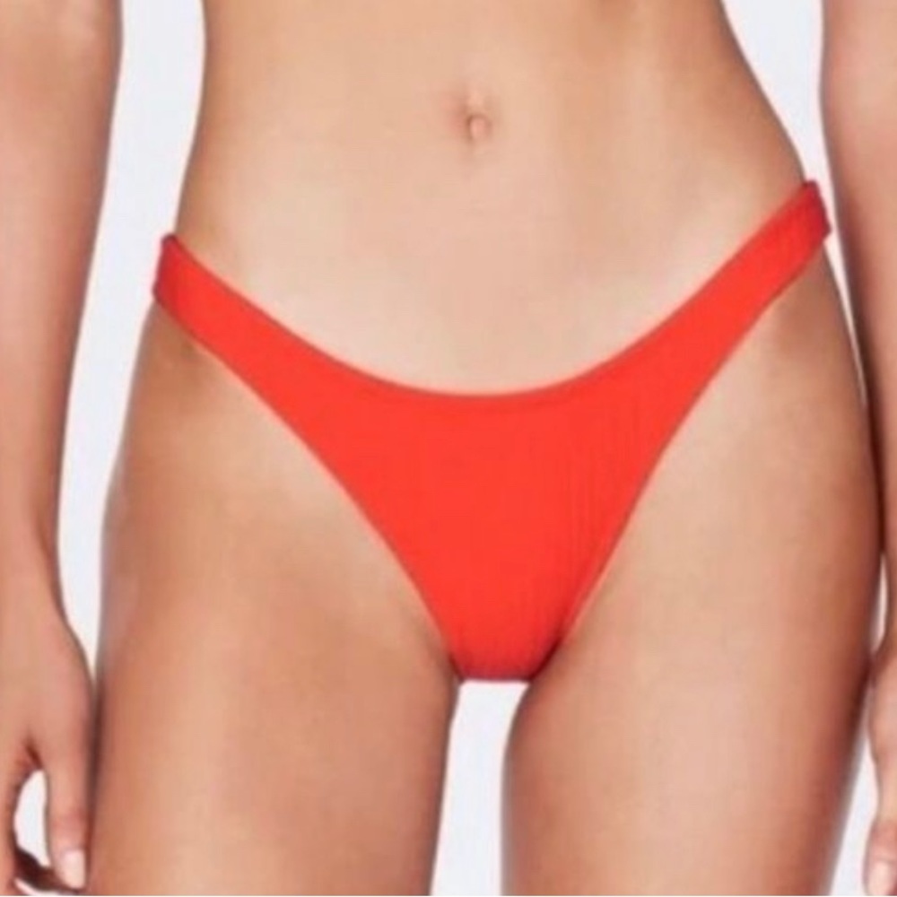 NWT: TRIANGL MACI Cheeky Bottom in Candy Apple Red - Size L